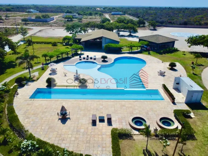 CASA A VENDA E LOCAÇAO POR TEMPORADA