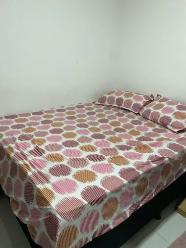 Cama queem anjos