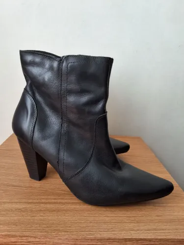 Bota de Couro Legítimo Spatifilus 