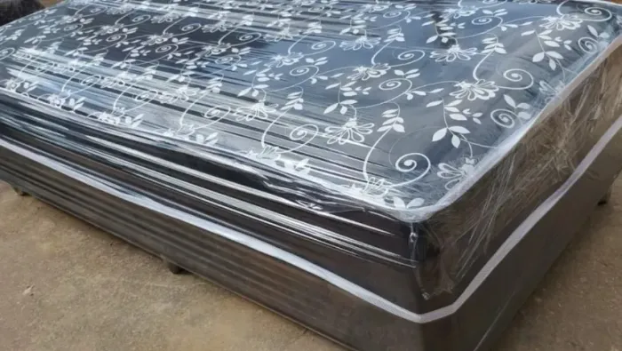 CAMA BOX DE SOLTEIRO - PAGUE SÓ AO MOTORISTA - DISPONÍVEL