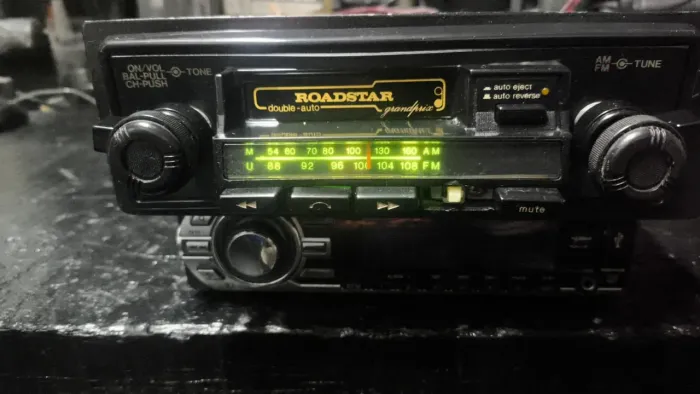 Rádio toca fitas Rodstar 