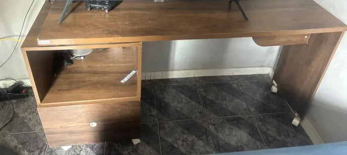 Rack para TV giratório com gaveta 