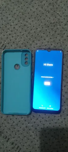 Celular moto G20