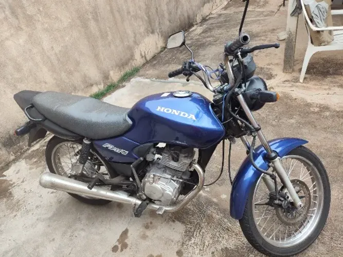 Moto sucata , top