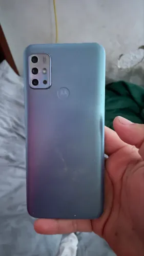 Celular moto G20