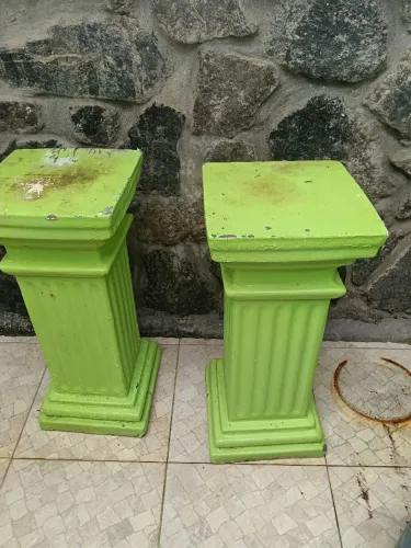 Coluna decorativa para jardim