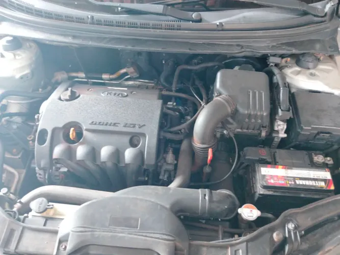 Kia Motors Cerato 1.6 16V Aut. 2011