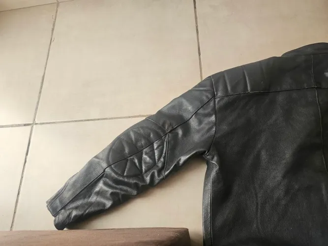 Jaqueta de couro