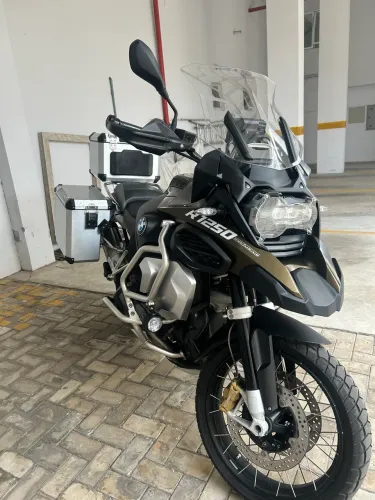 Moto nova