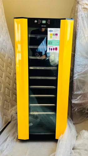 ADEGA climatizada SOPHISTIQUÉ 70