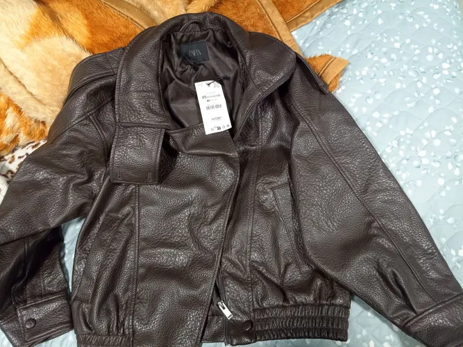 Jaqueta courino Zara
