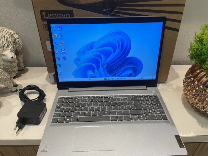 NOTEBOOK LENOVO CORE i3 10ª GERAÇÃO - Ssd 256 + 1 terá extra
