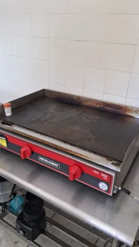 Chapa Bifeteira a Gás CBG 800 Metalcubas