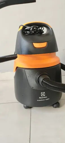 VENDO ASPIRADOR DE PÓ ELECTROLUX