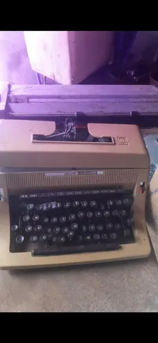 Máquina de escrever