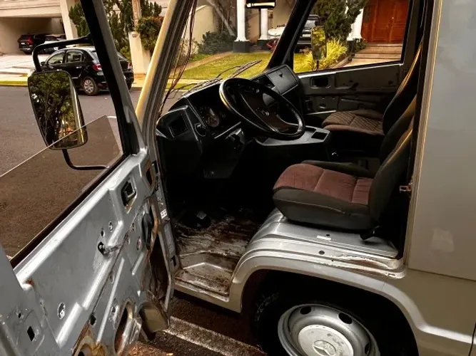Mercedes-Benz 180-D Van 2.4 Diesel 1996