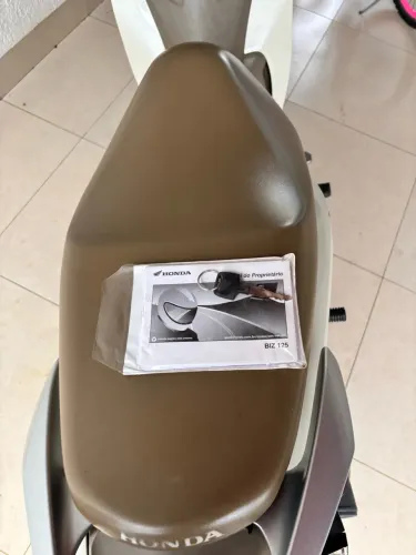 Honda Biz 125 EX/ 125 EX Flex 2021