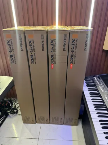 Roland XPS10x Red