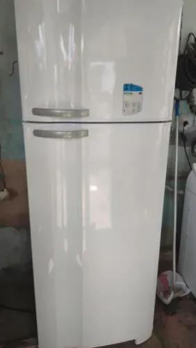 Geladeira Eletrolux DC.49