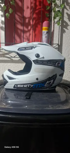 Capacete pro torik novo, ta na caixa ainda