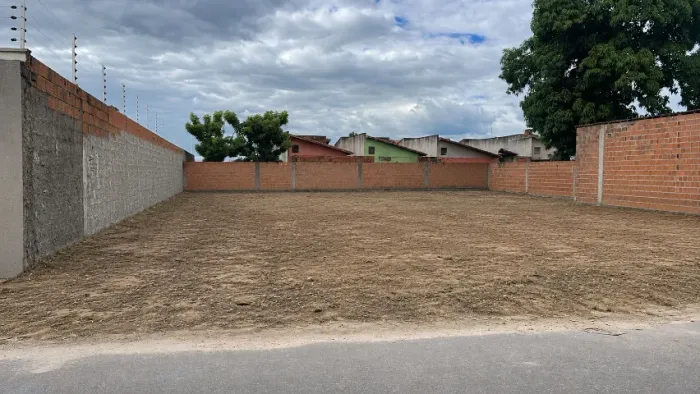 Vendo terreno em Horizonte - CE