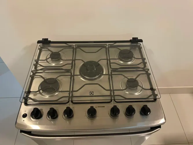 Fogão Electrolux- 5 bocas - Inox