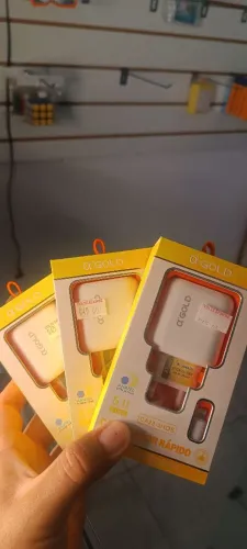 carregador de iPhone