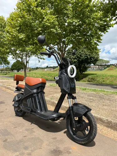 Vendo moto scooter elétrica