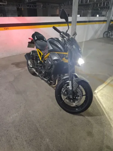Z900