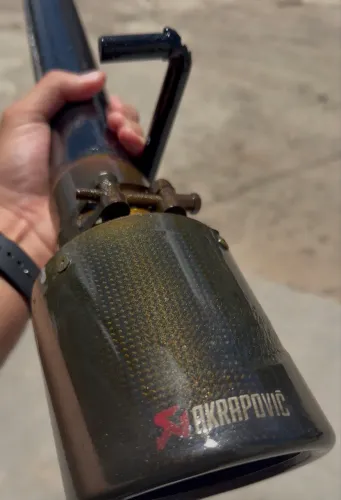 Ponteira Akrapovic + Escape Reto (Sistema Direto) para Gol 2018 a 2022