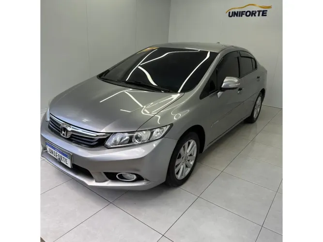 Honda Civic Sedan LXR 2.0 Flexone 16V Aut. 4P 2014