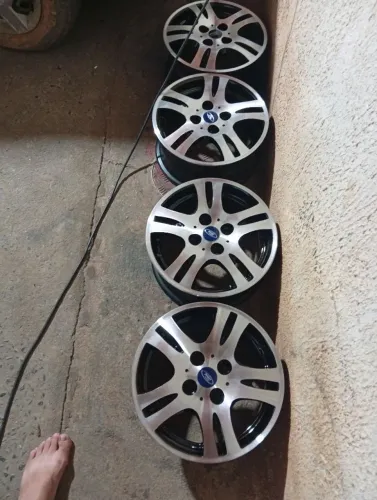 JG rodas aro 14 Ford, Peugeot e Citroen