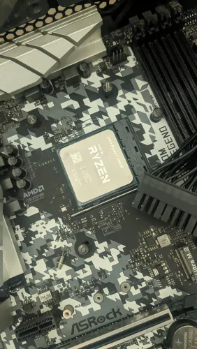 AMD RYZEN 7 5800X / 3 anos de garantia