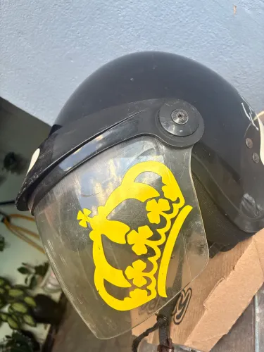 Capacete