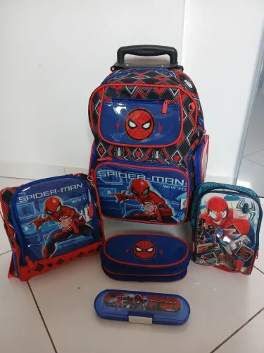Mochila Homem Aranha 