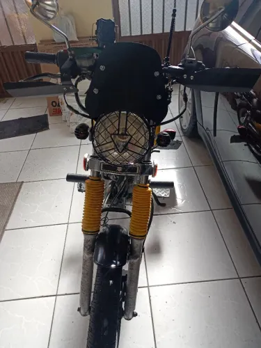 Vendo ou troco por carro
