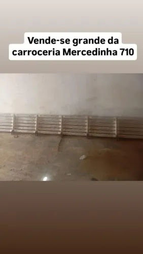 Vende se sub grande de Mercedinha 710