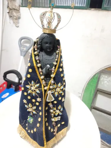 Imagem Nossa Senhora Aparecida com manto,gesso, 45 centímetros