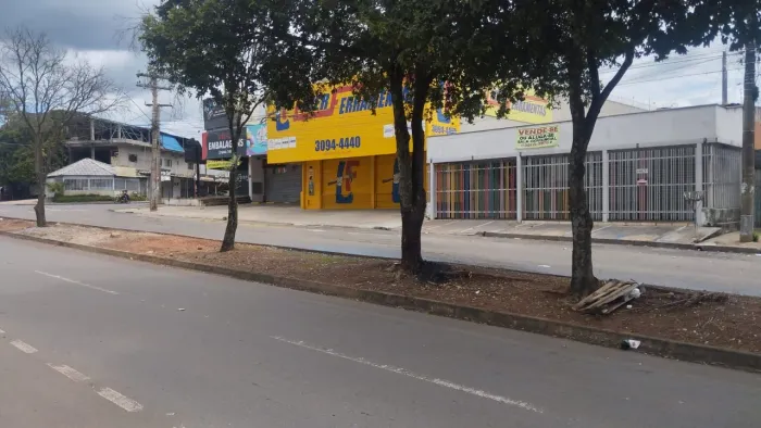 SALA COMERCIAL + CASA 3 QTS - GARAVELO B - GOIÂNIA TS