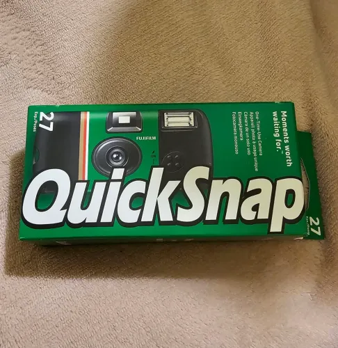 Câmera Analógica Fujifilm Quicksnap Com Flash 27 Poses Preto
