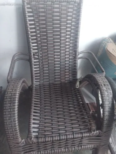 Conjunto 4 cadeiras 1 centro 
