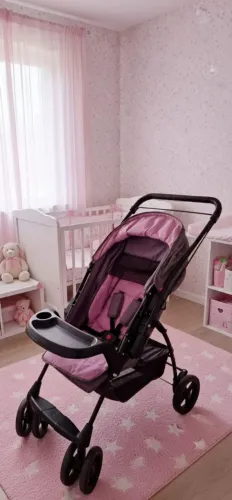 Carrinho de bebê semi-novo marca Galzerano
