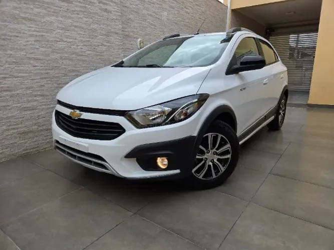 Chevrolet Onix Activ 1.4 8V Flex Aut. 4P 2018