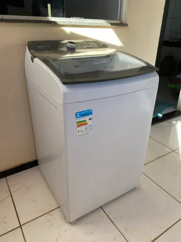 Máquina de lava e seca