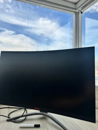 Monitor Agon 32 polegadas full hd