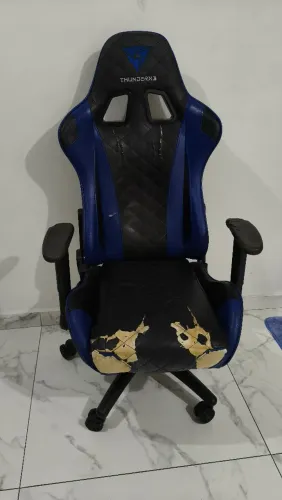 Cadeira gamer thunderX3