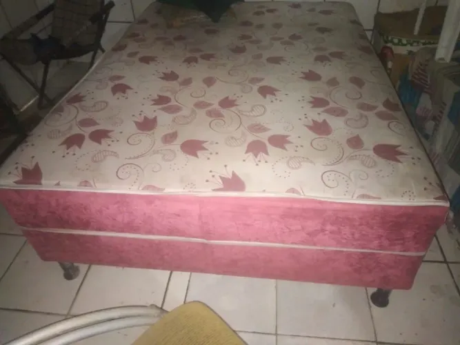 vendo cama box de casal 