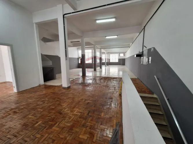 Prédio para Locação com 1.229m² -4 pavimentos - Cambuci