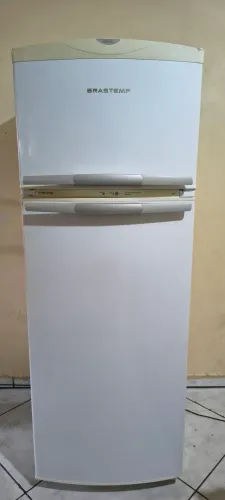Geladeira Brastemp igual nova Frost free