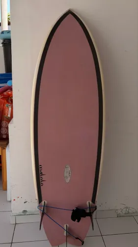 Prancha de Surf Monster Fish Malolo Rosa 